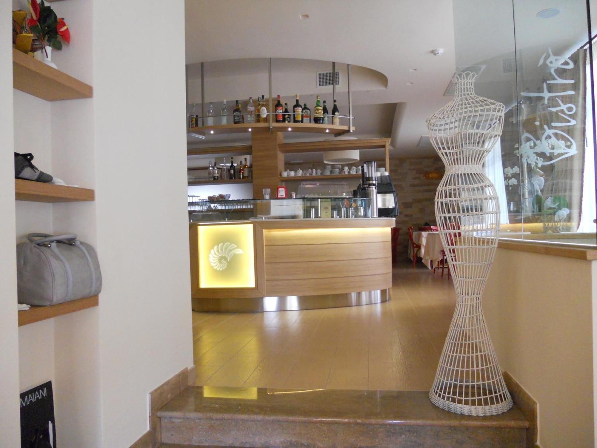 Relais Concorde Aparthotel Grottammare Buitenkant foto